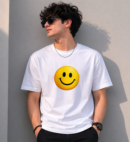 Trendy Smiley Face Graphic White Round Neck T-Shirt